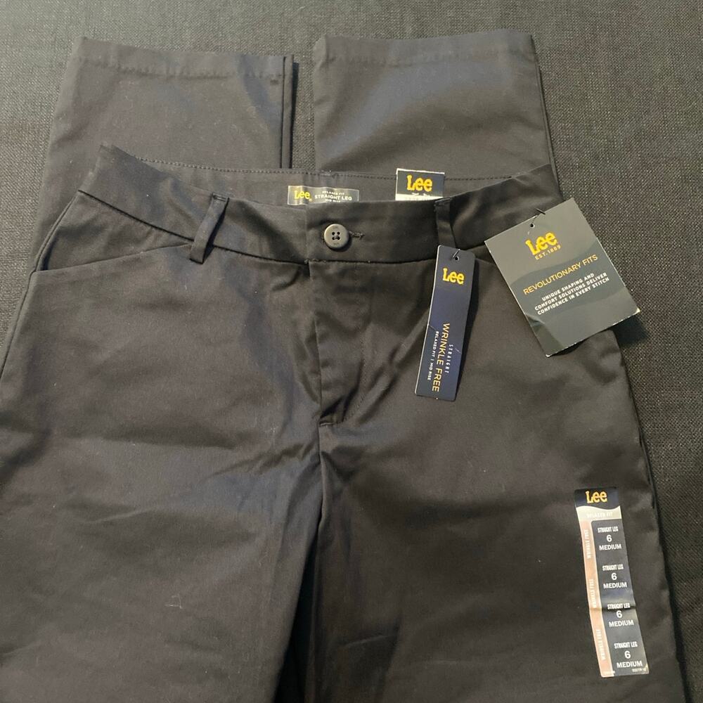 2 pairs- Ladies Lee Dress/ work pants - Sz 6